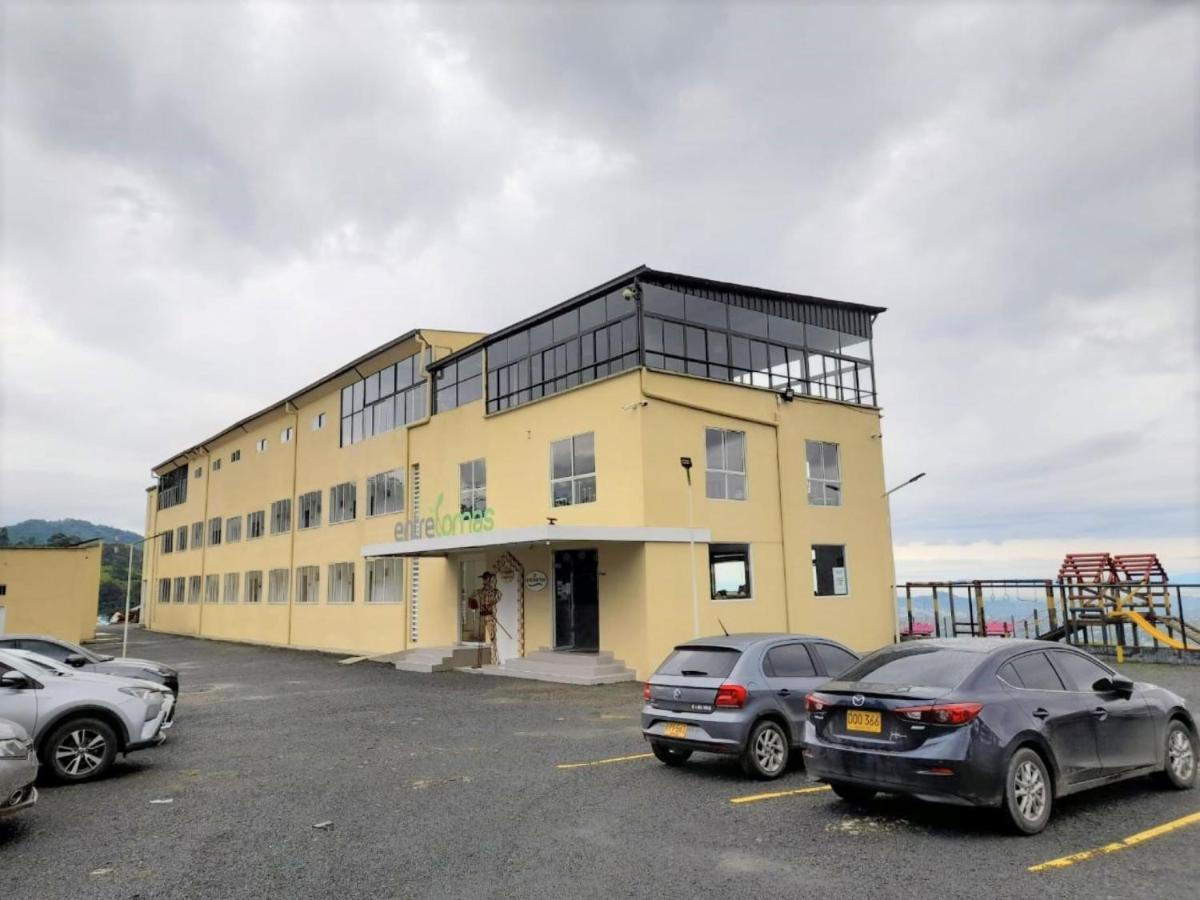 Hotel Entre Lomas 산타 로사 데 카발 외부 사진