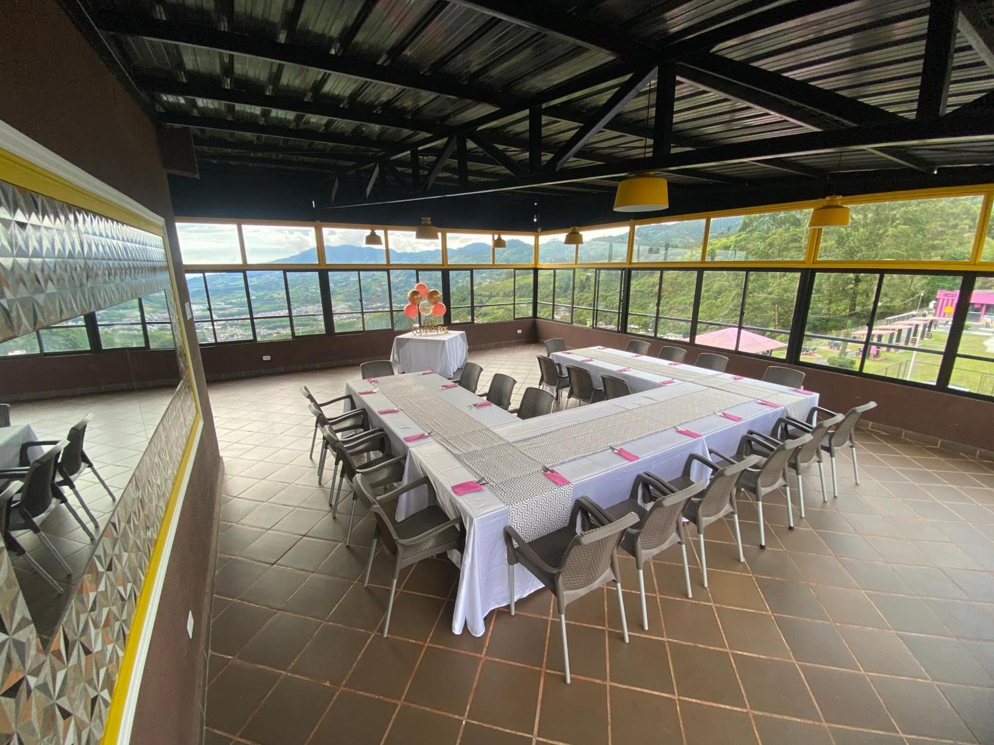 Hotel Entre Lomas 산타 로사 데 카발 외부 사진