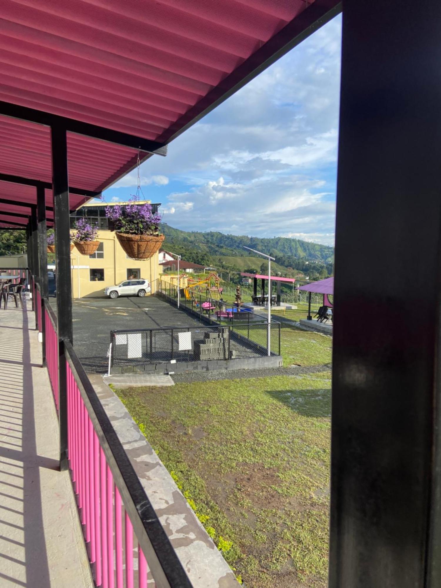 Hotel Entre Lomas 산타 로사 데 카발 외부 사진
