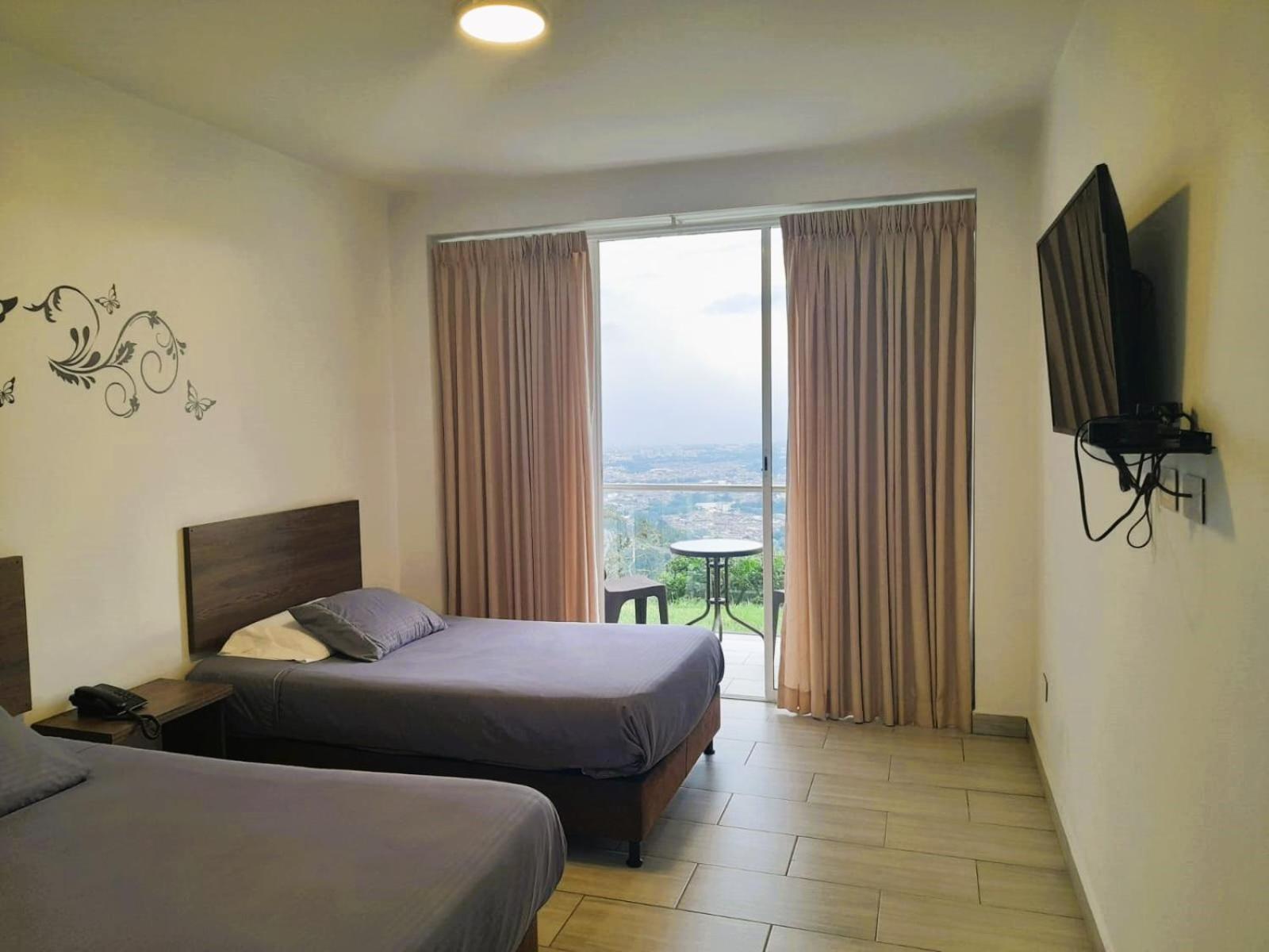 Hotel Entre Lomas 산타 로사 데 카발 외부 사진